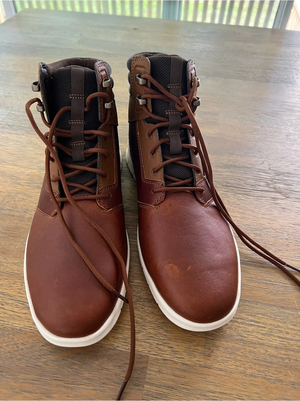 Men's Timberland Brown Leather Lace-Up Boots - Casual Comfort size 9.5